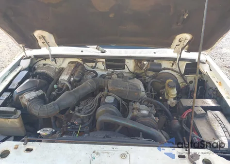 1994 Ford Ranger из США, поврежденный, VIN 1FTCR10A2RPA70993